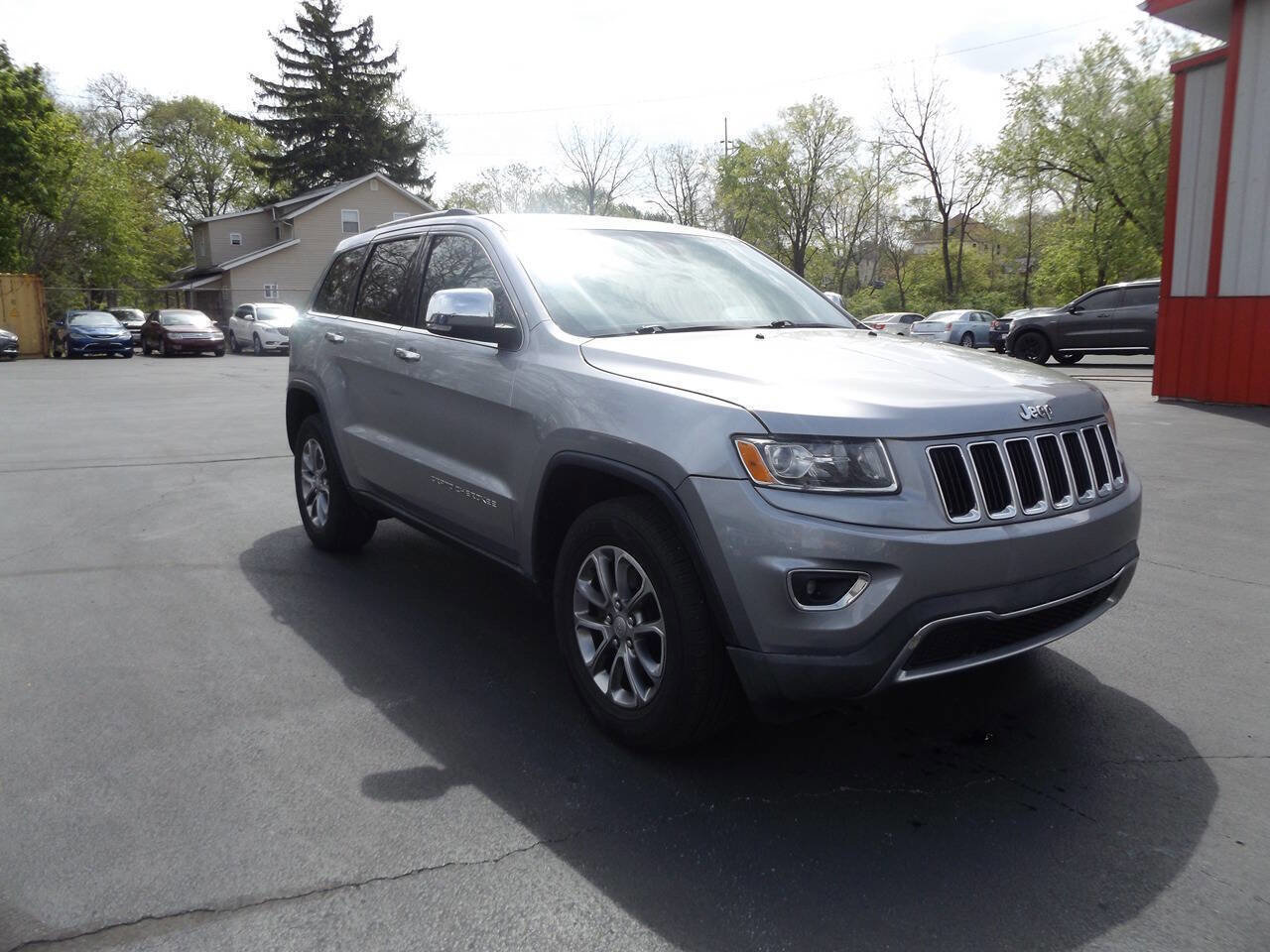 Used 2014 Jeep Grand Cherokee Limited AWD/4WD image 4
