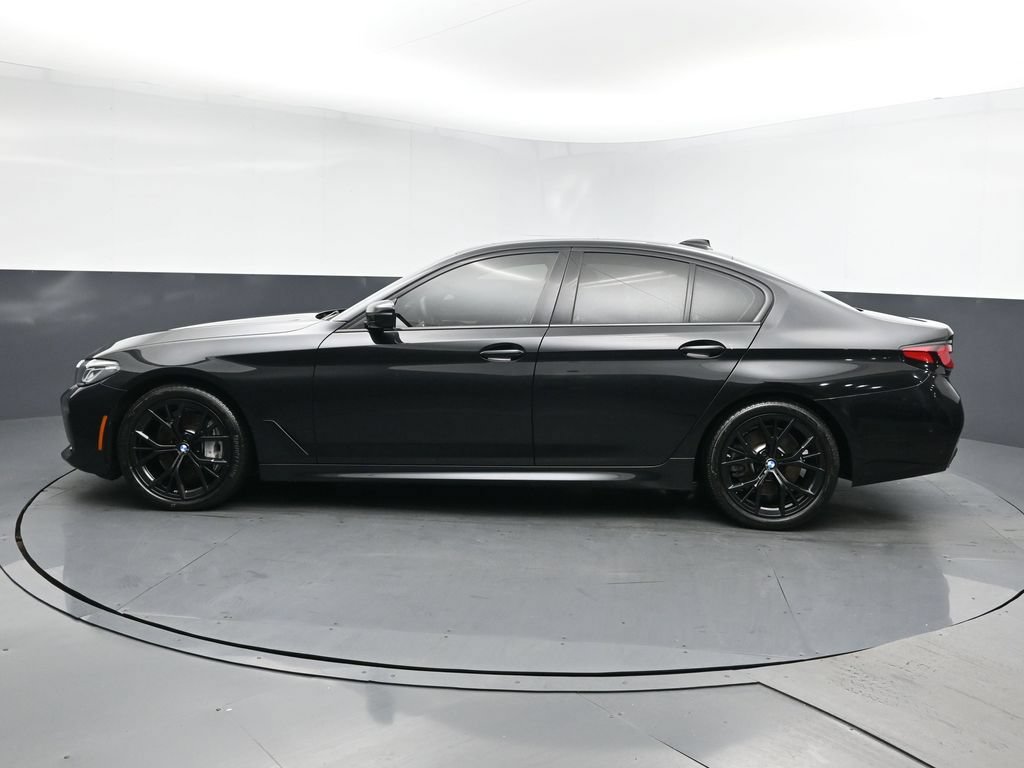 Used 2021 BMW 540i w/ M Sport Package RWD image 4