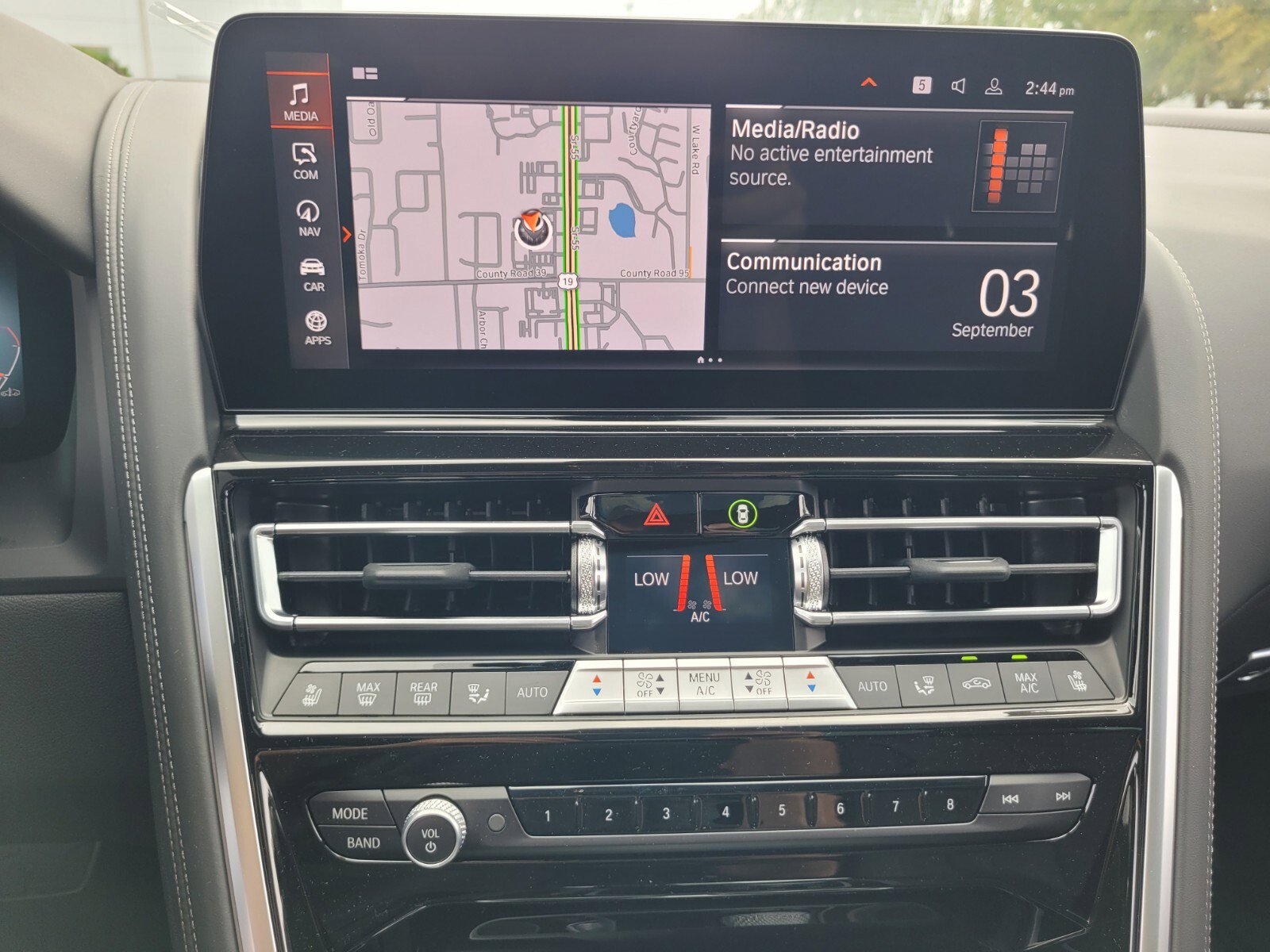 New 2026 BMW 840i w/ M Sport Professional Package image 23