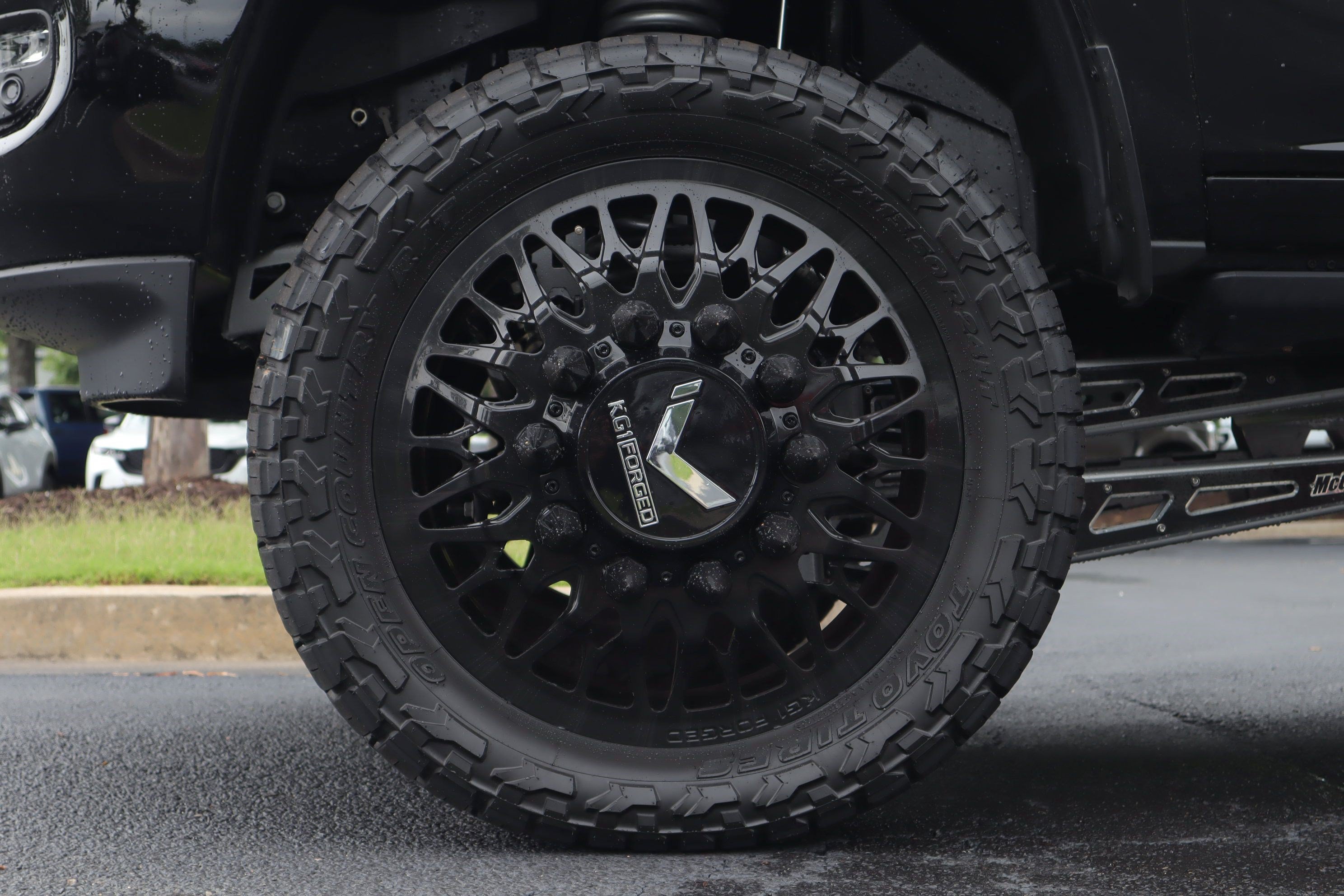 Used 2026 RAM 3500 Laramie AWD/4WD image 7