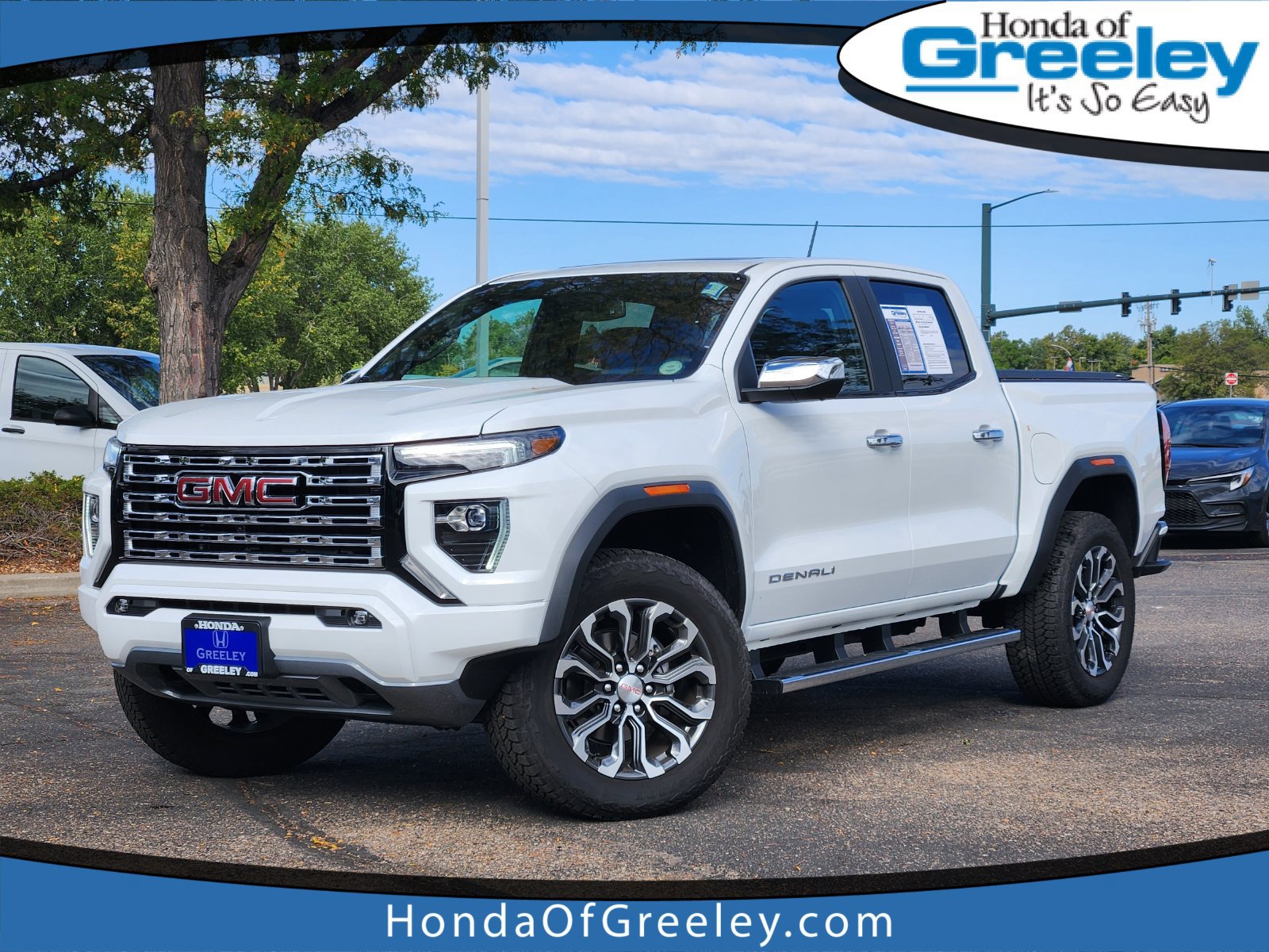 Used 2026 GMC Canyon Denali AWD/4WD image 1