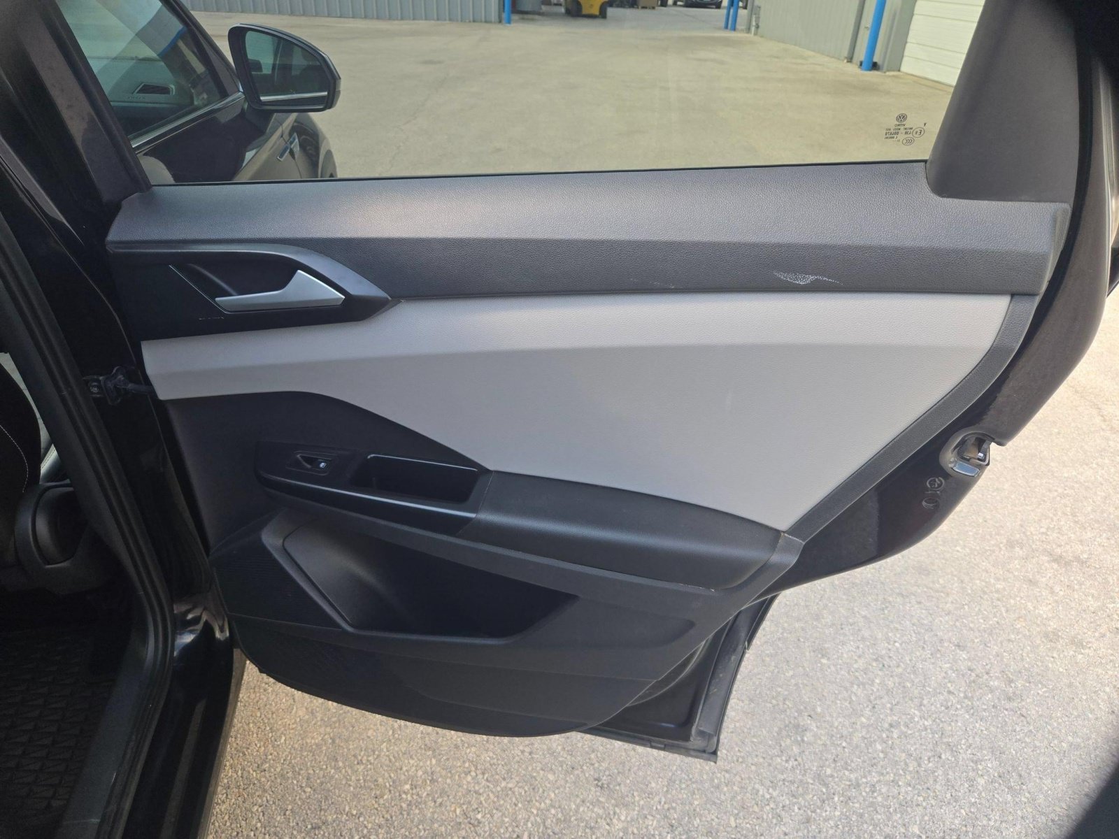 Used 2022 Volkswagen Taos SE AWD/4WD image 23