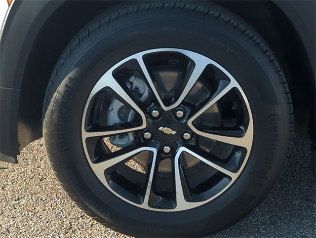 Used 2025 Chevrolet TrailBlazer LT w/ Driver Confidence Package image 10