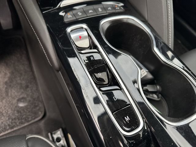 Used 2023 Buick Envision Avenir image 16