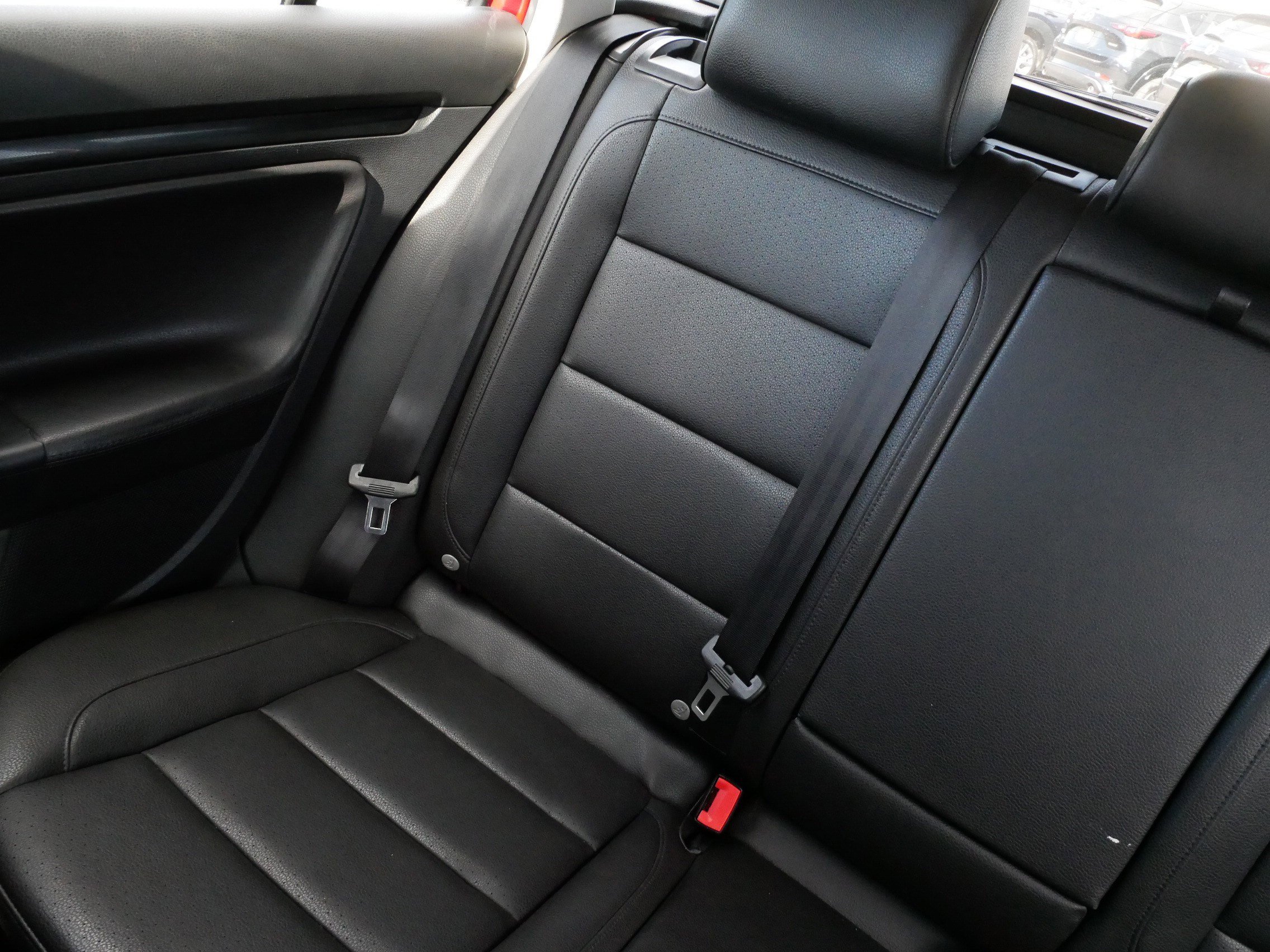 Used 2013 Volkswagen Jetta TDI image 12