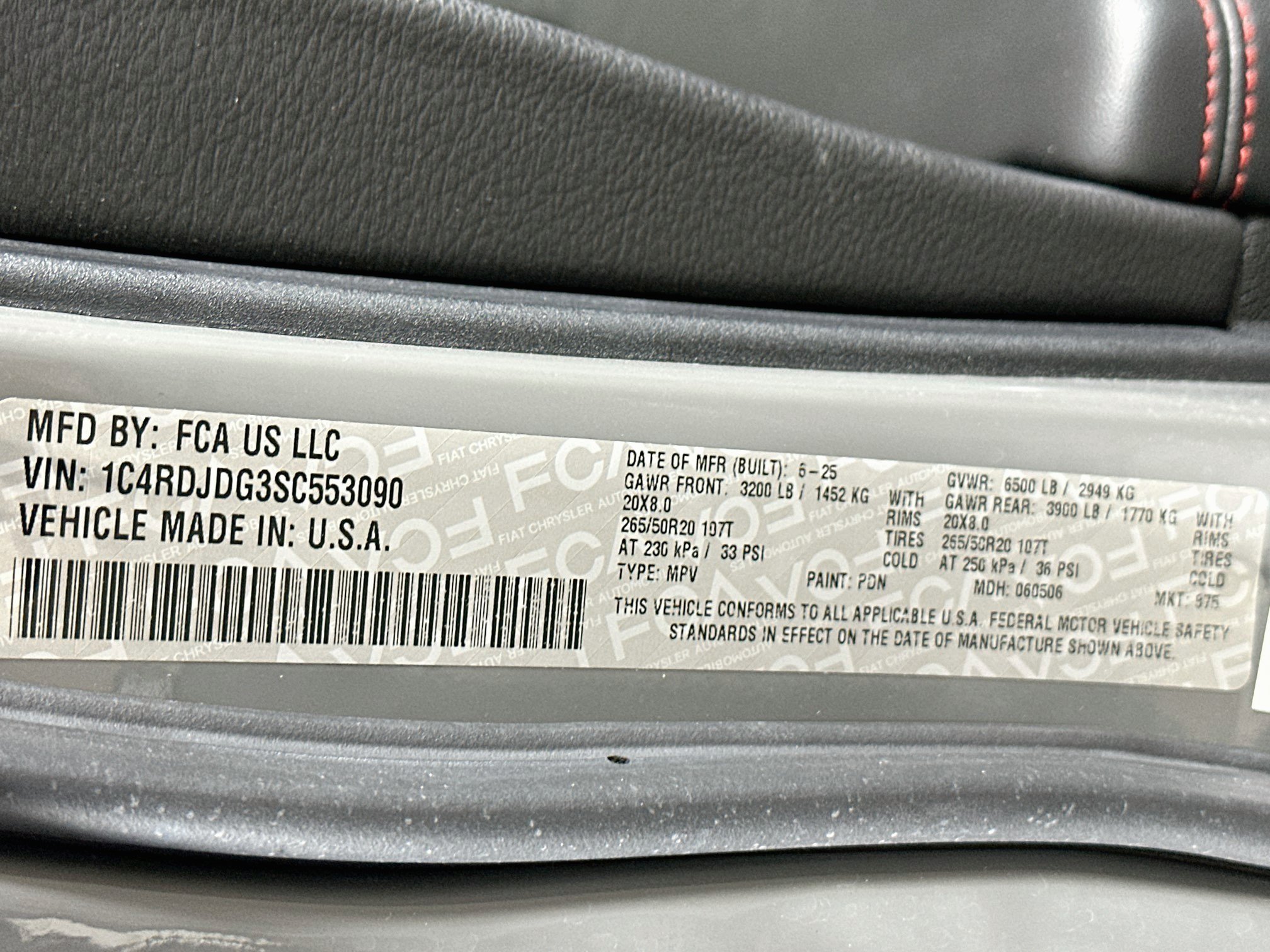 Used 2025 Dodge Durango GT AWD/4WD image 12