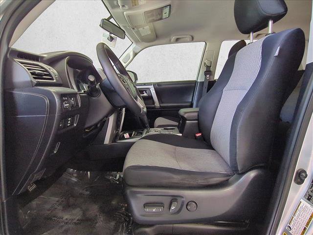 Used 2015 Toyota 4Runner SR5 RWD image 16