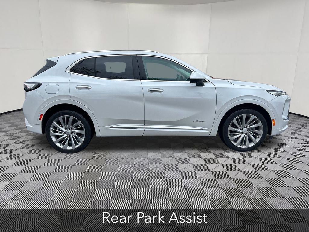 Used 2025 Buick Envision Avenir AWD/4WD image 7