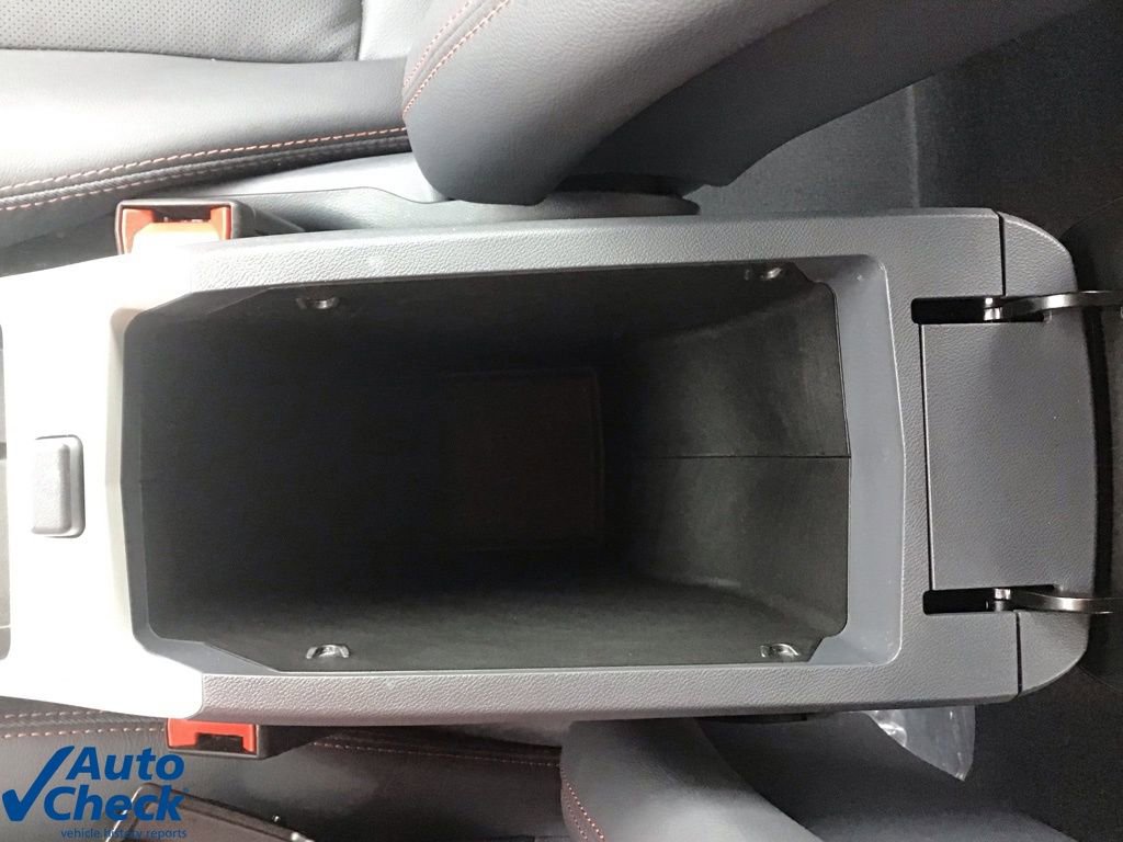 Used 2019 Chevrolet Bolt Premier w/ Infotainment Package image 41