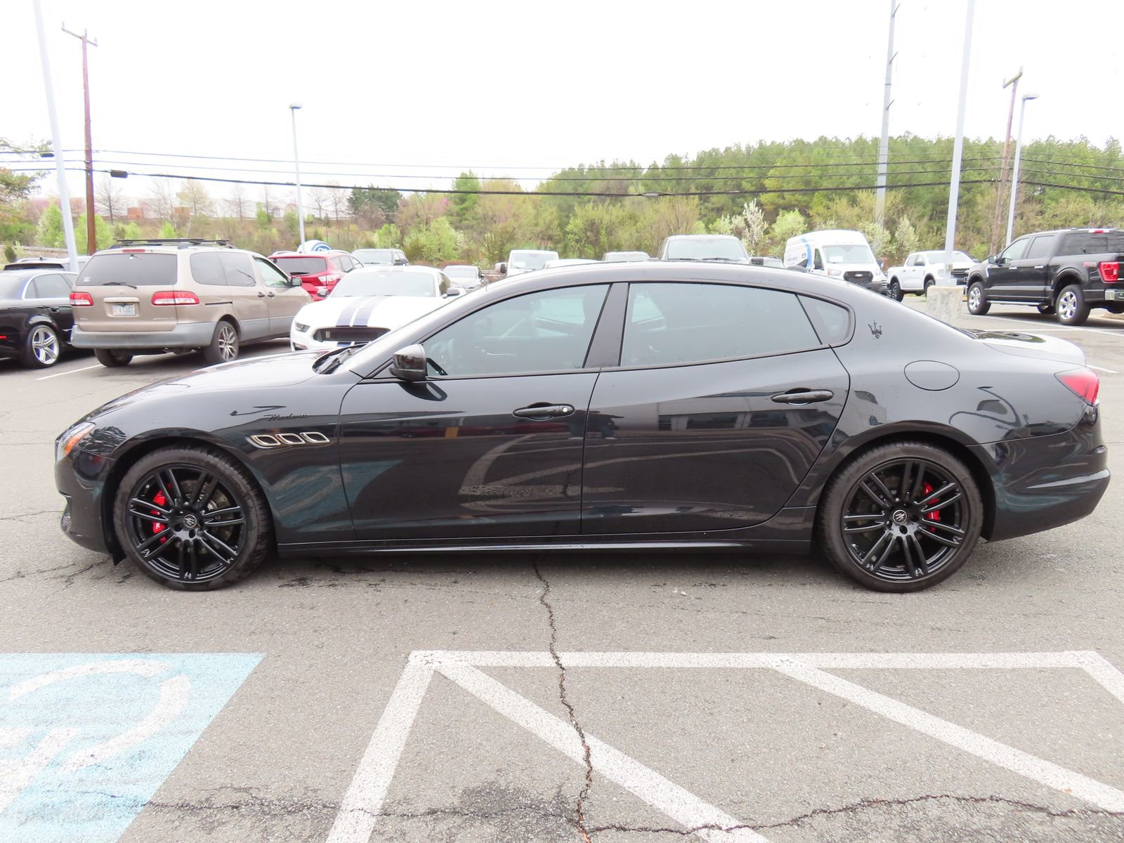 Used 2022 Maserati Quattroporte Modena Q4 image 8