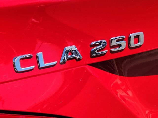 Used 2018 Mercedes-Benz CLA 250 4MATIC image 16