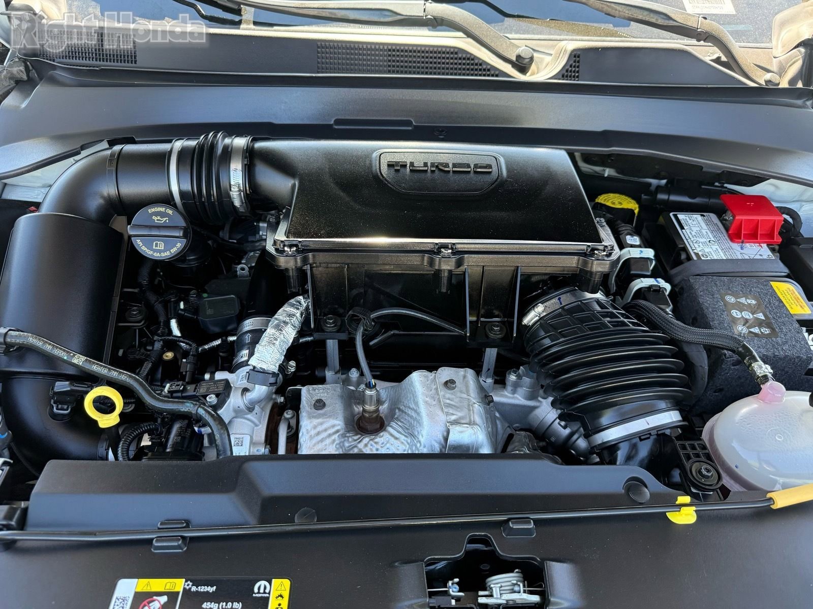 Used 2025 Jeep Compass Limited image 32