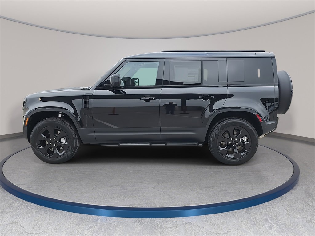 New 2026 Land Rover Defender 110 S image 8