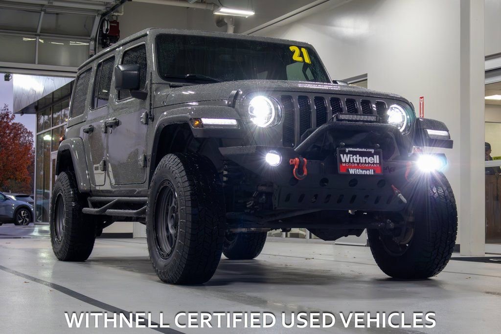 Used 2021 Jeep Wrangler Unlimited Sahara image 2
