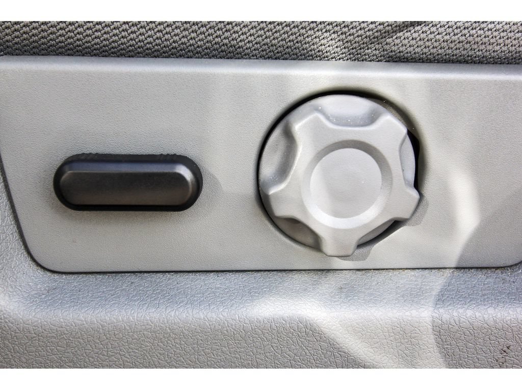 Used 2013 Ford F150 XLT w/ XLT Chrome Pkg RWD image 29