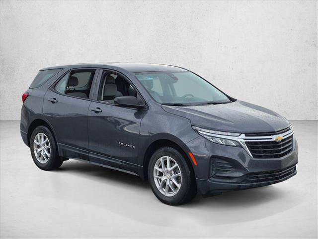 Used 2022 Chevrolet Equinox LS FWD image 3