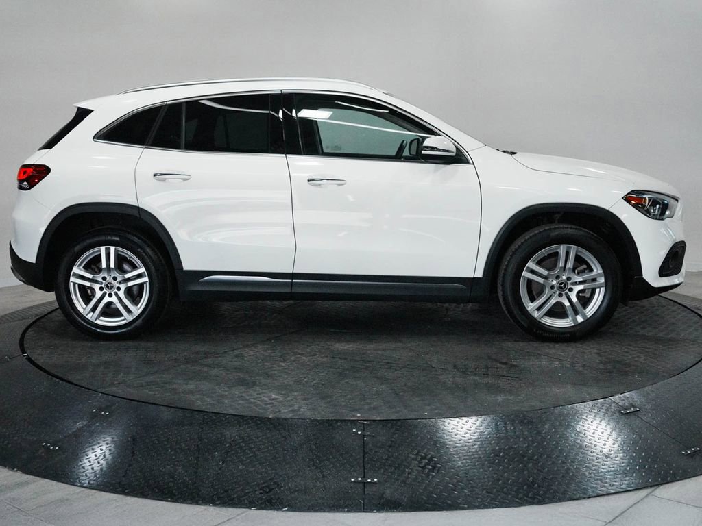 Used 2023 Mercedes-Benz GLA 250 4MATIC image 5