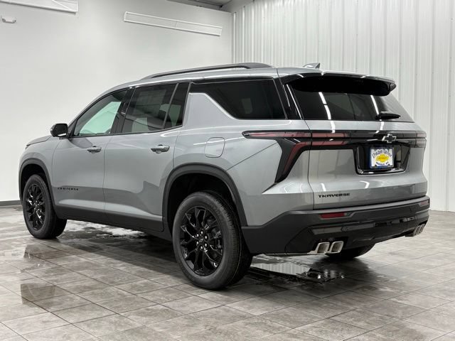 New 2026 Chevrolet Traverse LT w/ Midnight/Sport Edition FWD image 4