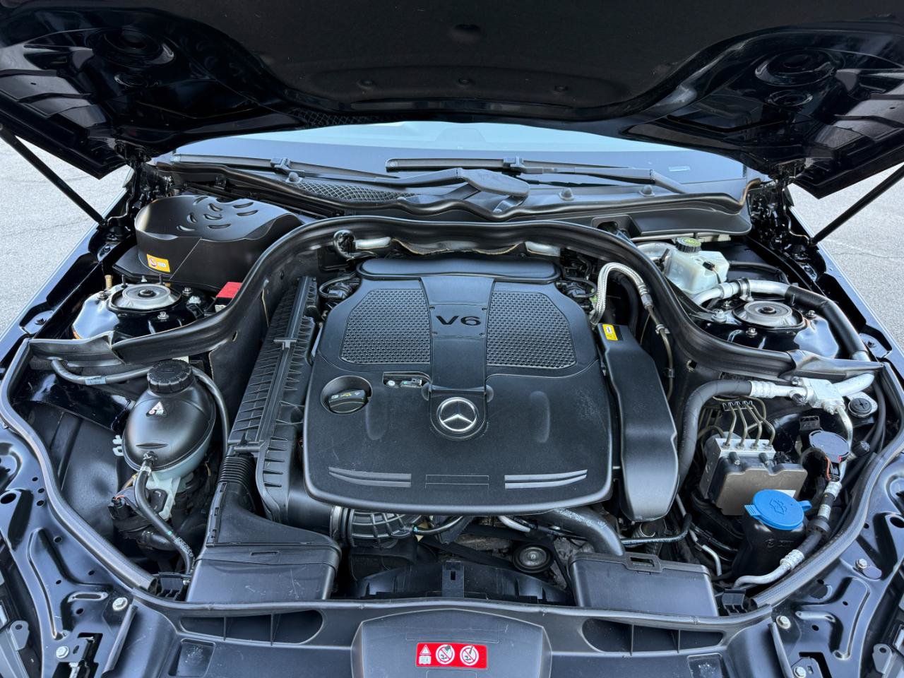Used 2014 Mercedes-Benz E 350 4MATIC Sedan image 63