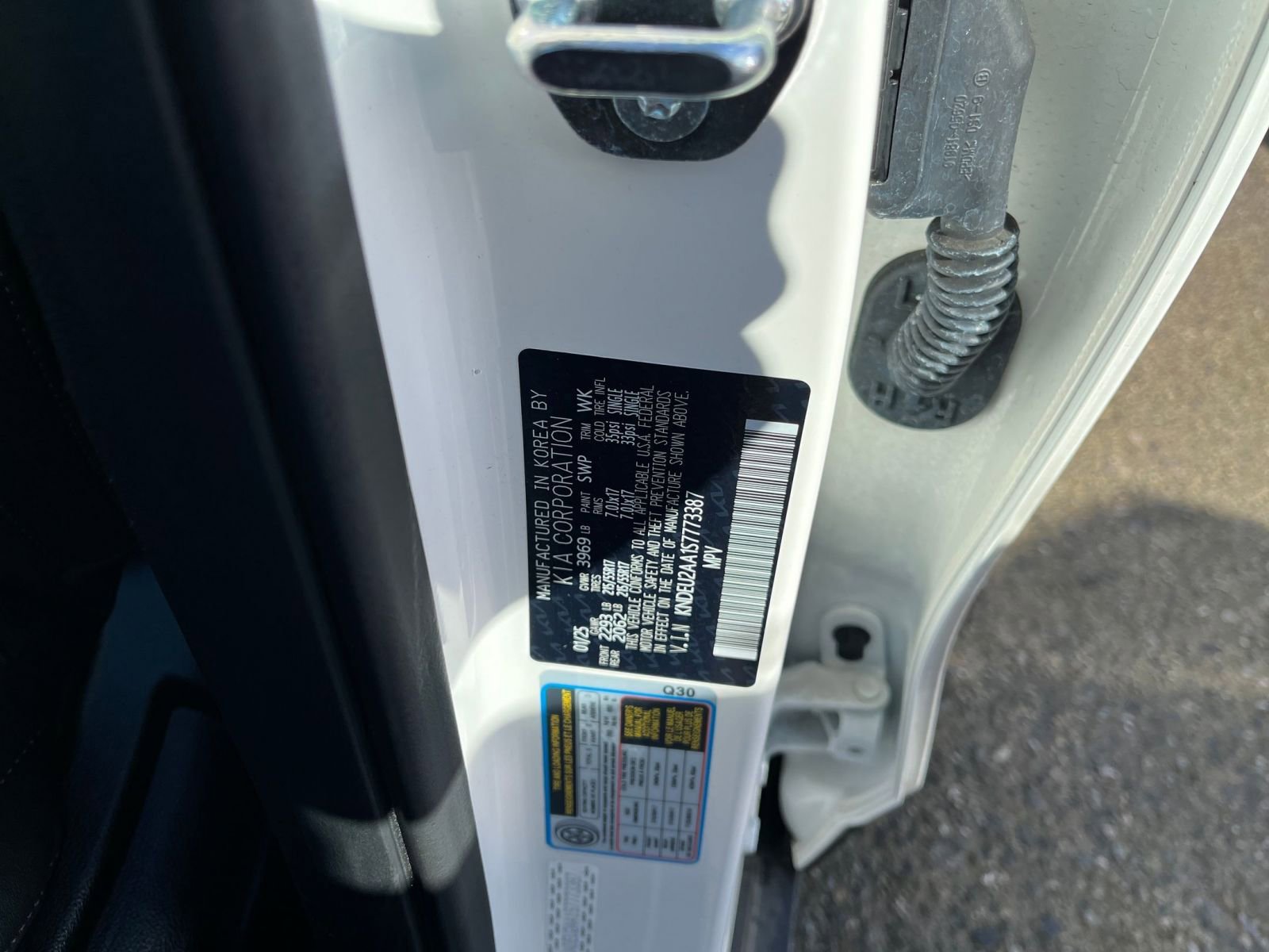 Used 2025 Kia Seltos S image 31