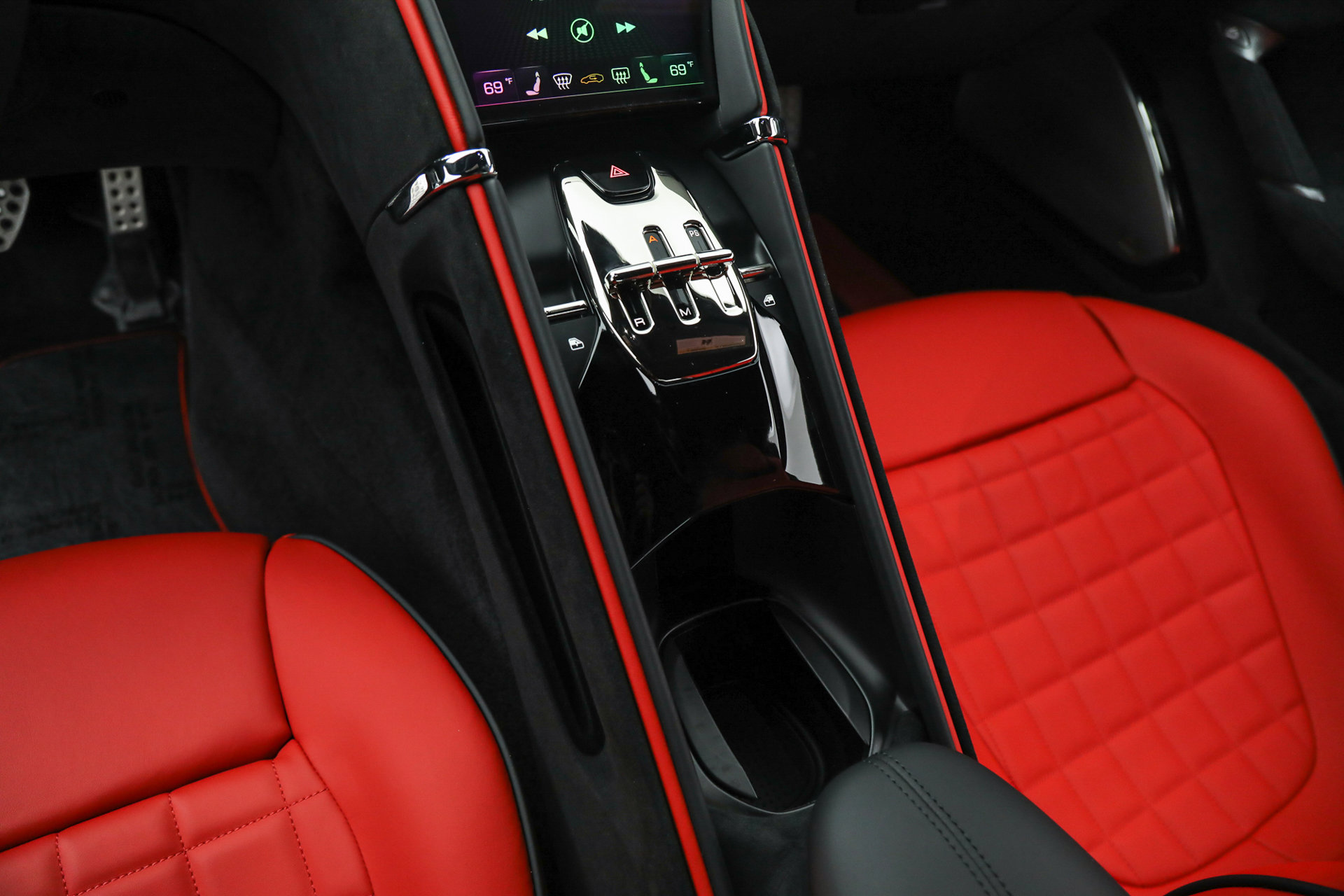 Certified 2022 Ferrari Roma image 28