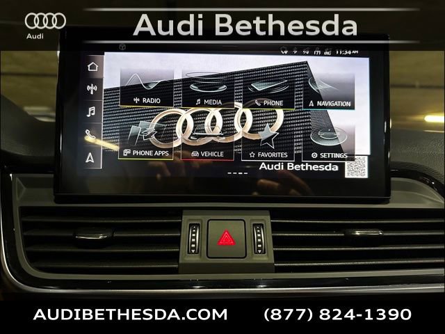 Used 2023 Audi Q5 2.0T Premium Plus w/ Premium Plus Package AWD/4WD image 18