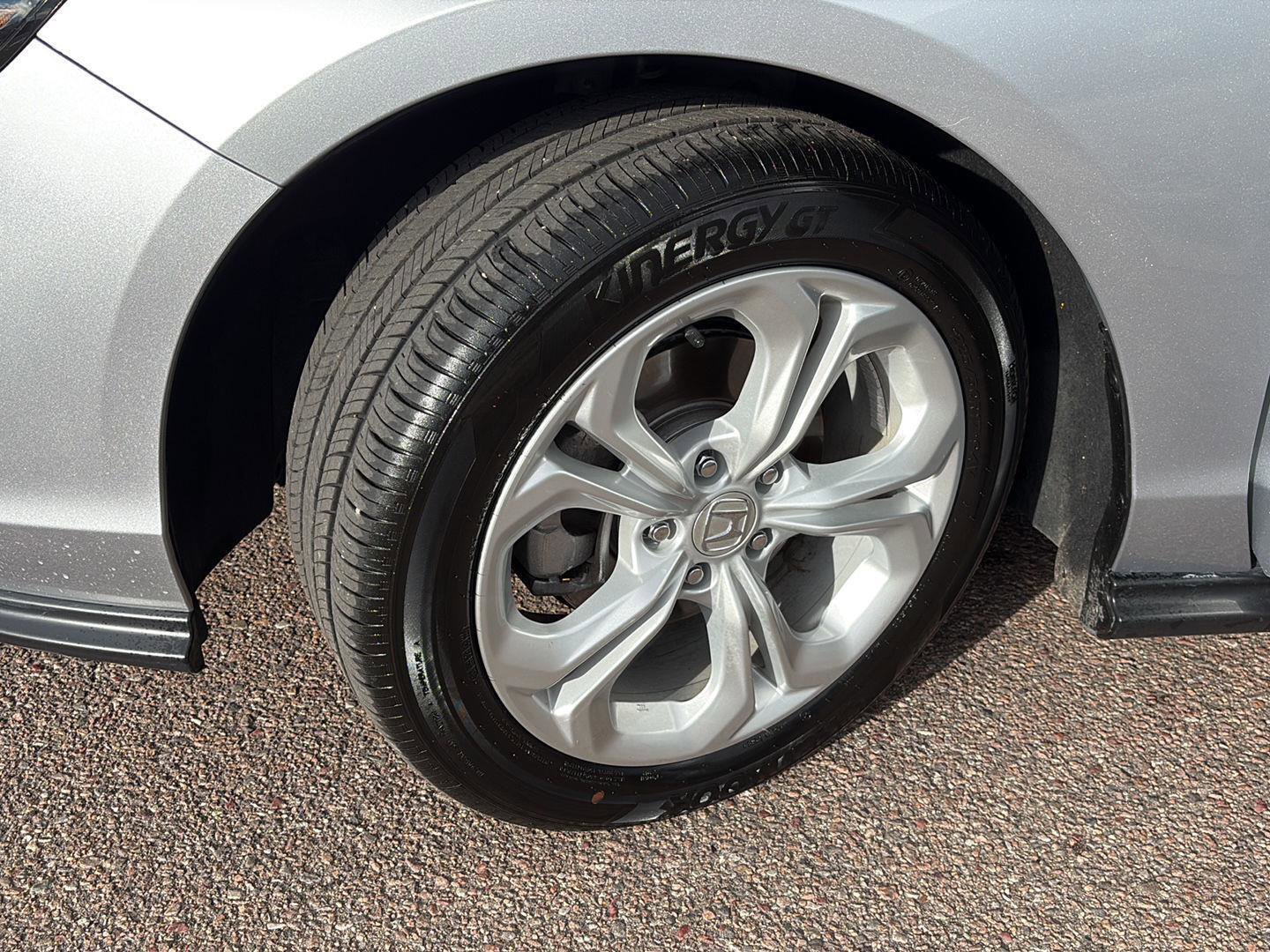 Certified 2024 Honda Accord LX image 8