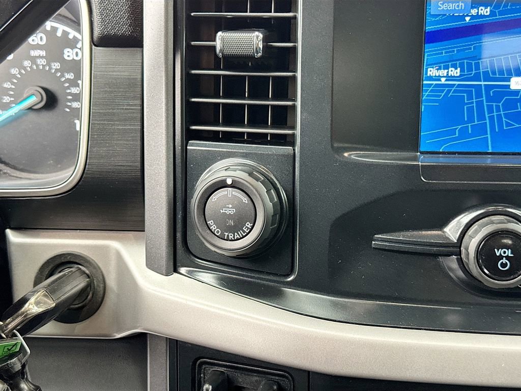 Used 2023 Ford F150 XLT w/ Trailer Tow Package image 19