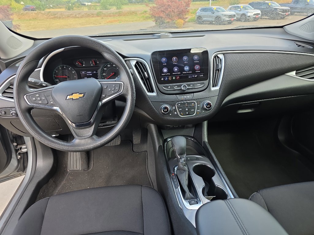 Used 2023 Chevrolet Malibu LT image 15