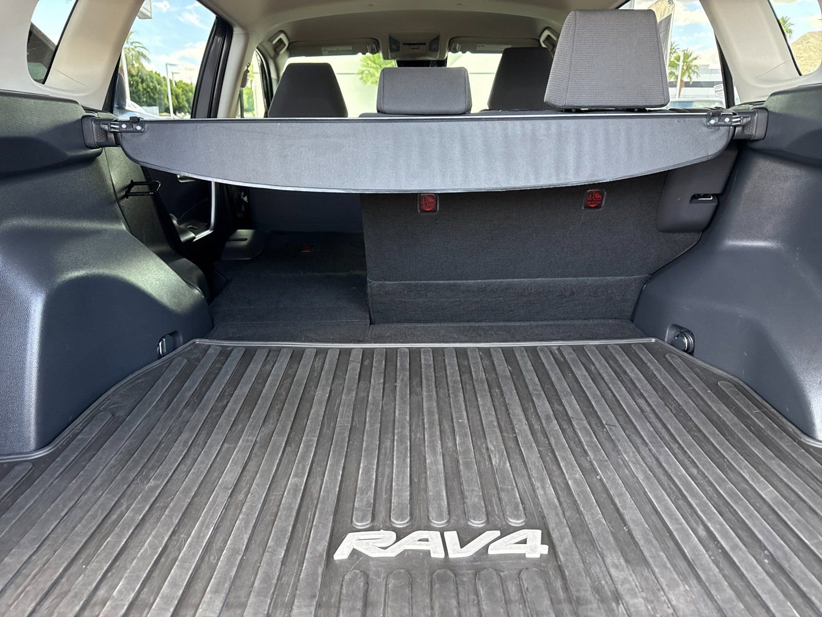 Used 2020 Toyota RAV4 XLE w/ All Weather Liner Package AWD/4WD image 14