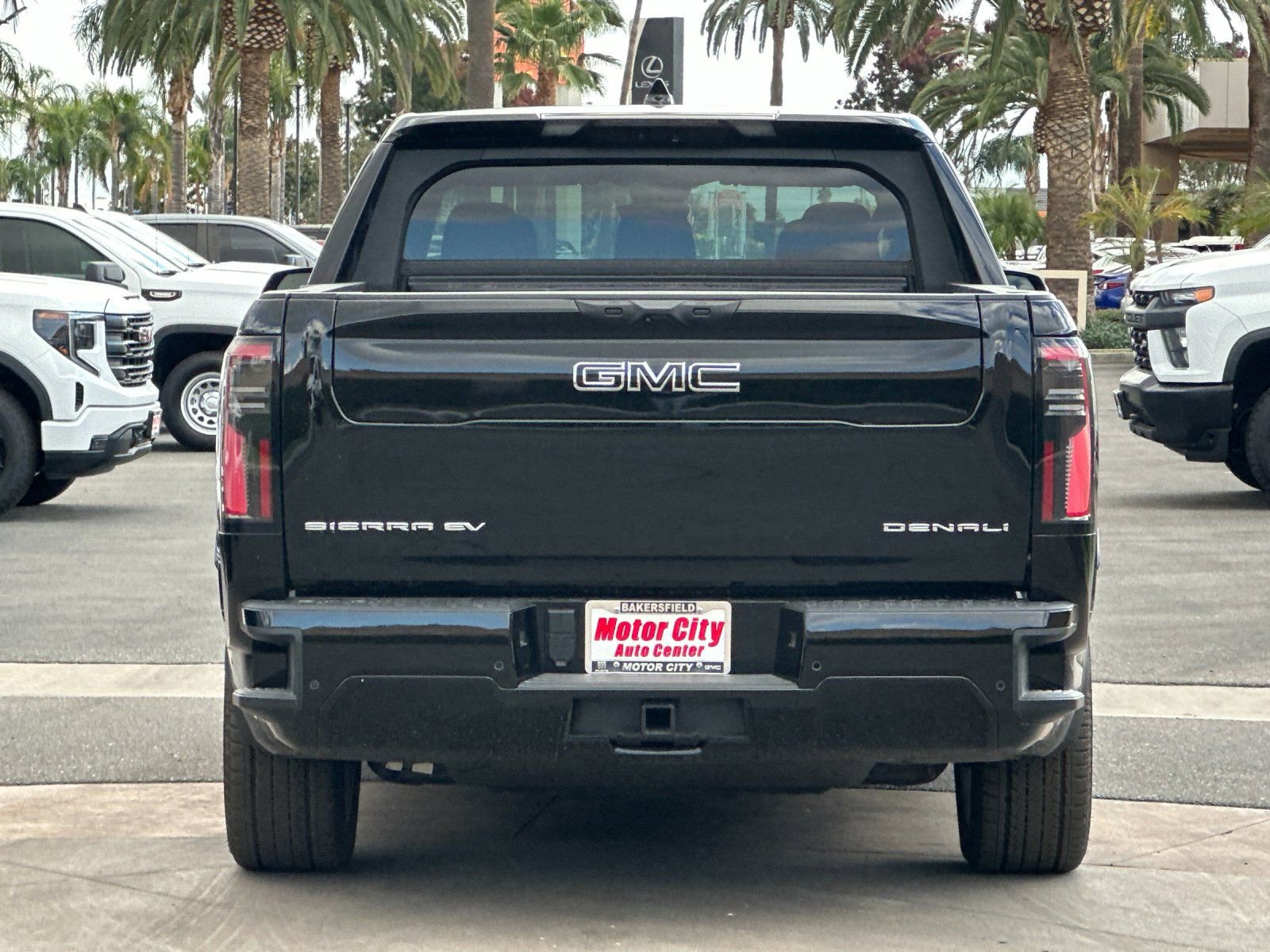 New 2025 GMC Sierra EV Denali AWD/4WD image 5