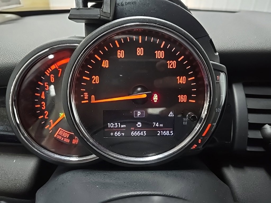 Used 2019 MINI Cooper S image 19