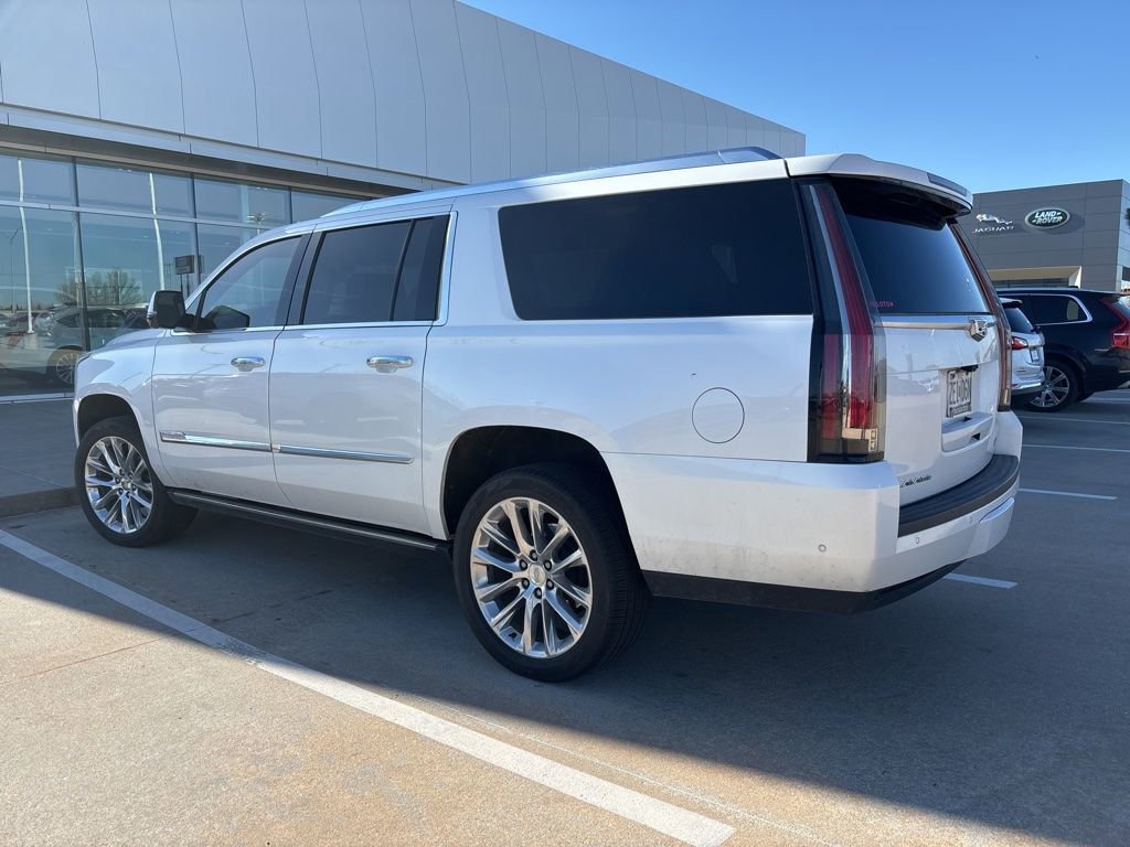 Used 2018 Cadillac Escalade ESV Platinum image 3