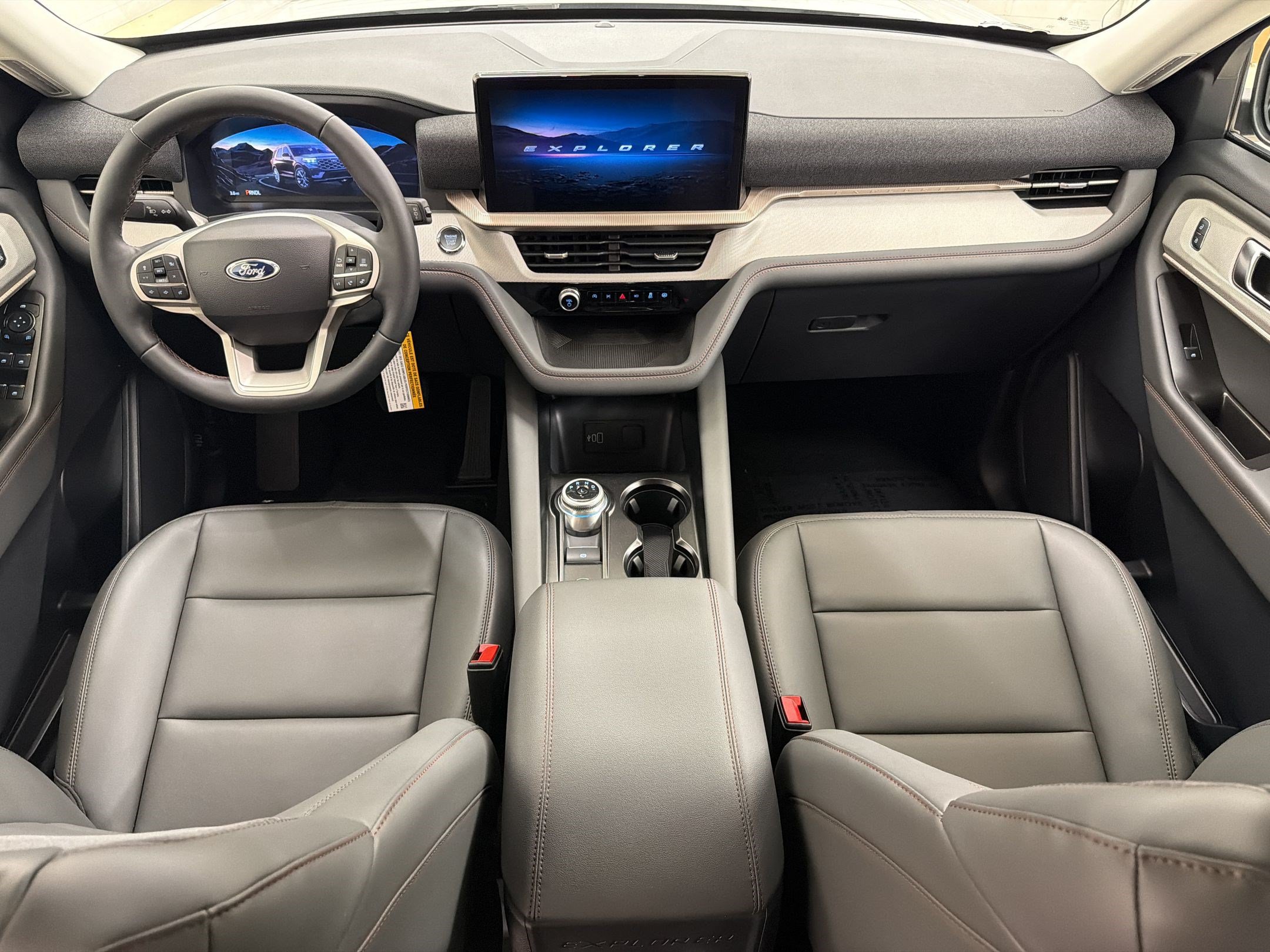 New 2026 Ford Explorer Active w/ Active Comfort Package RWD image 15