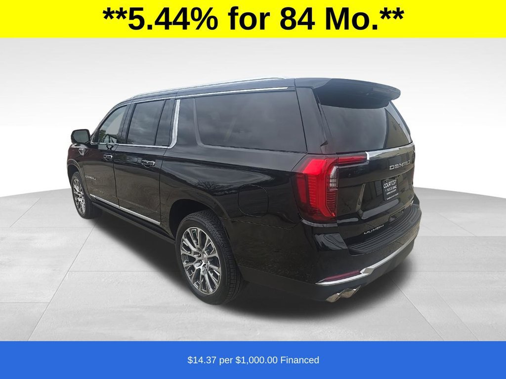 New 2026 GMC Yukon XL Denali w/ Denali Reserve Package AWD/4WD image 5