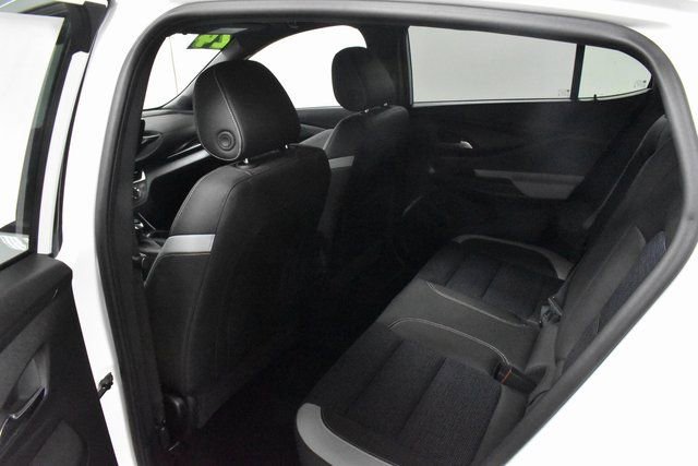 Used 2024 Buick Envista Preferred w/ Convenience II Package image 14