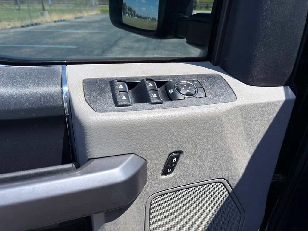 Used 2021 Ford F250 XLT w/ FX4 Off-Road Package AWD/4WD image 24