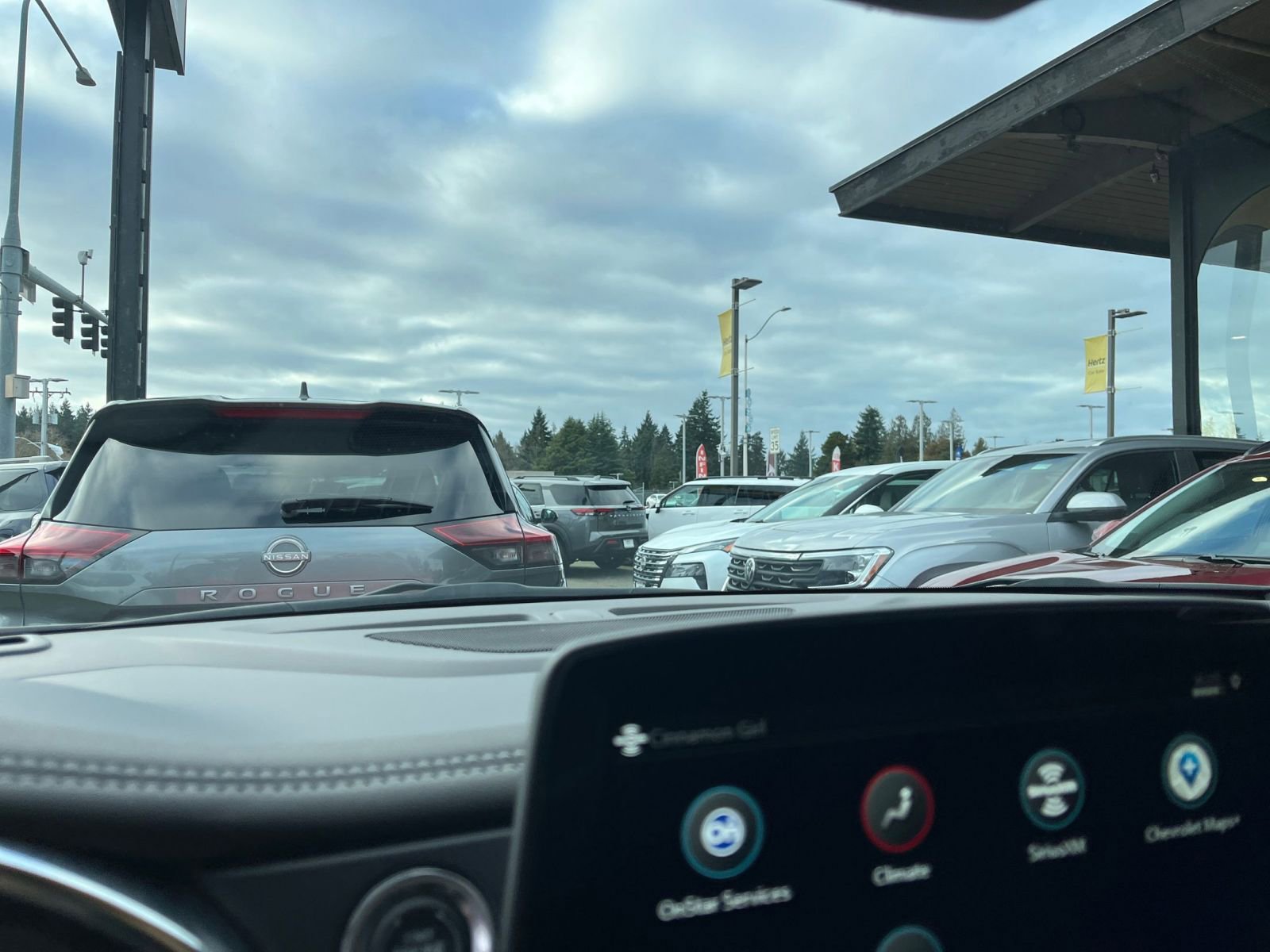 Used 2025 Chevrolet Blazer LT image 17