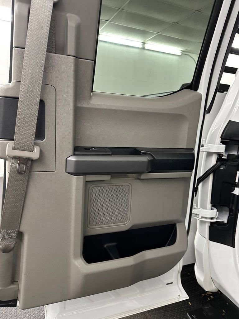 Used 2019 Ford F250 XLT w/ XLT Premium Package image 34