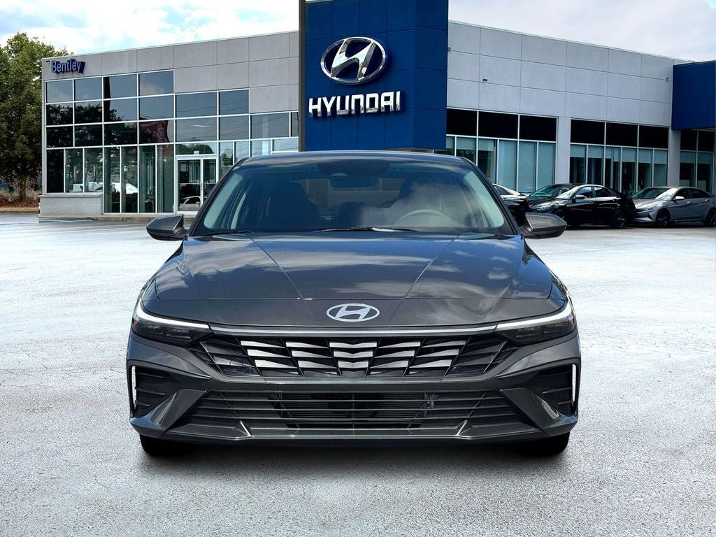 New 2026 Hyundai Elantra Hybrid FWD image 14