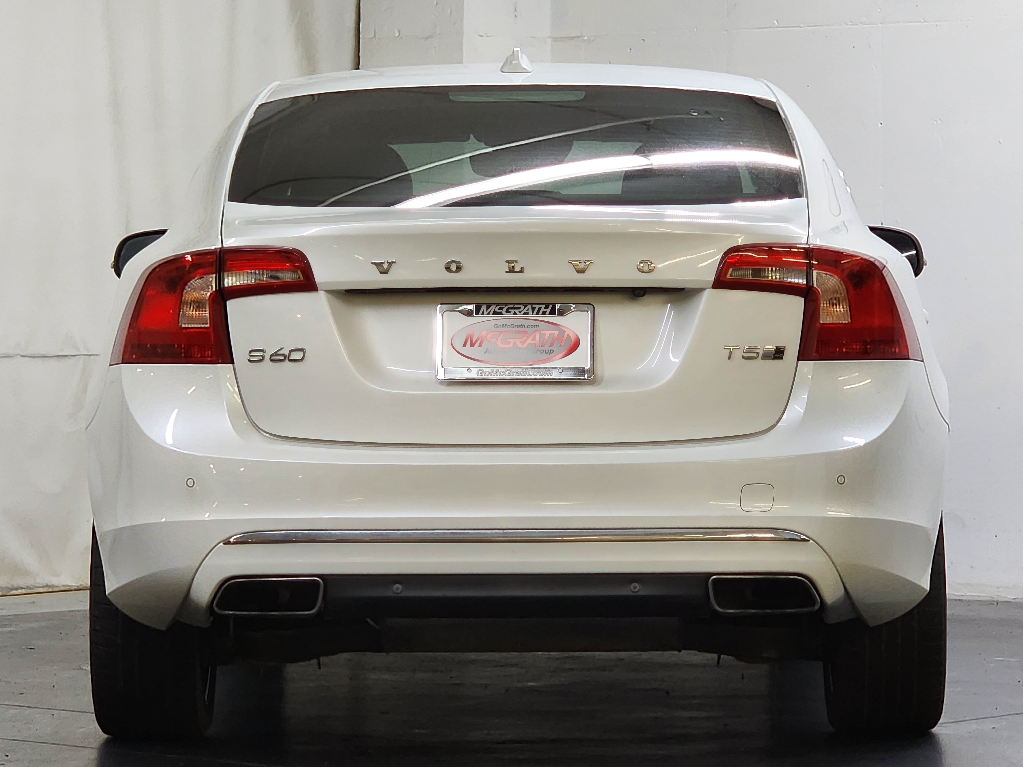 Used 2018 Volvo S60 T5 Inscription AWD/4WD image 6