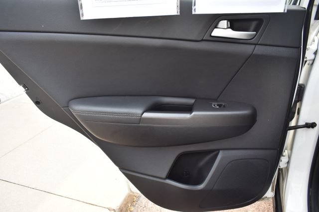 Used 2021 Kia Sportage S AWD/4WD image 30