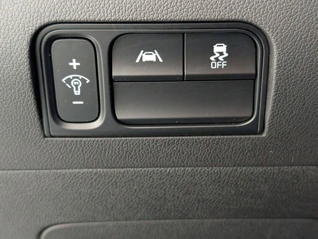 Used 2022 Kia Sorento S image 14