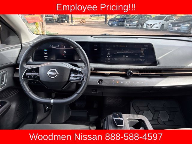 Used 2025 Nissan Ariya AWD image 25