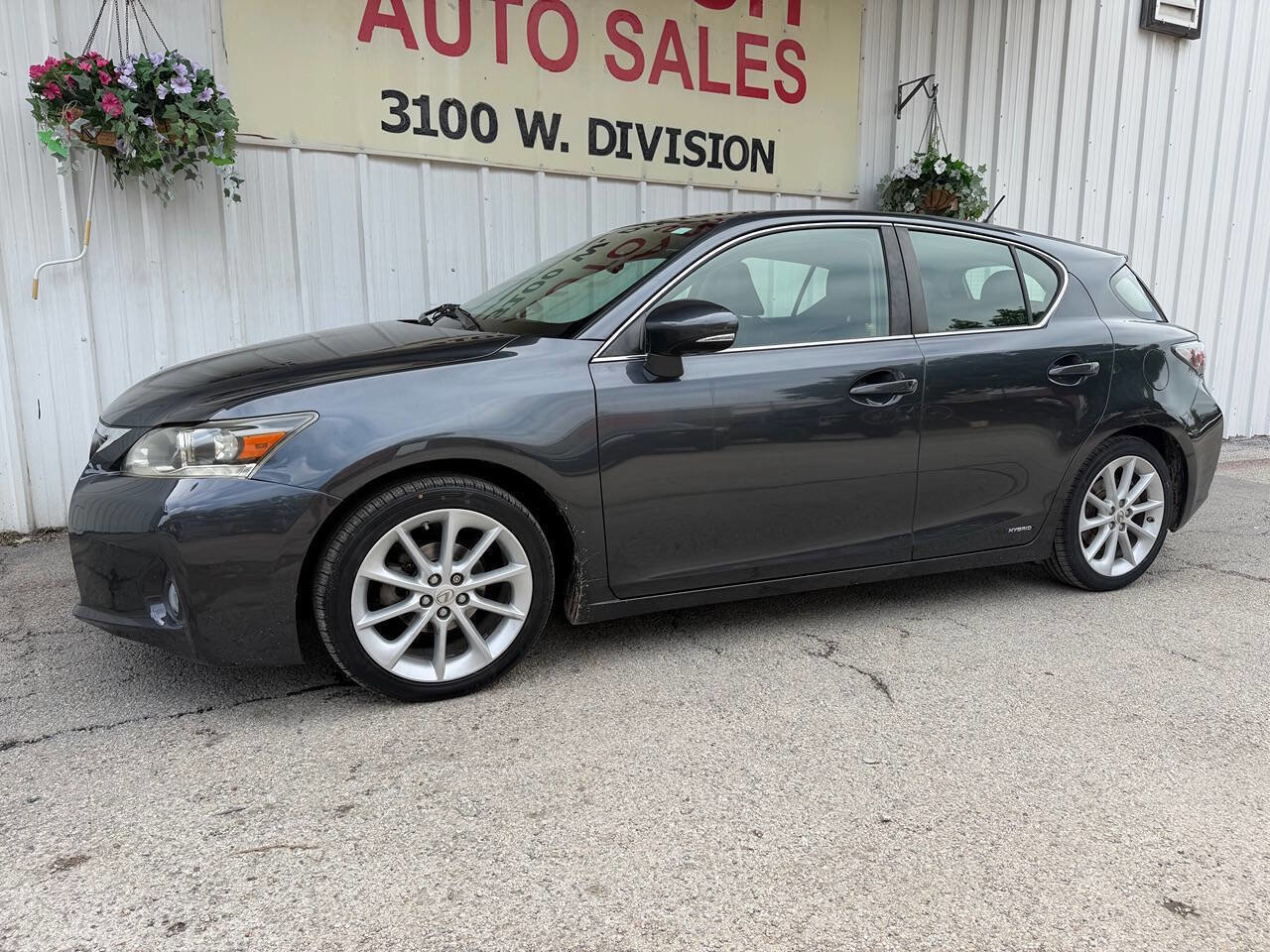Used 2011 Lexus CT 200h Premium w/ Premium Audio Pkg FWD image 8