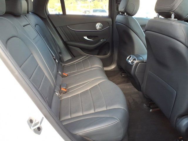 Certified 2022 Mercedes-Benz GLC 300 image 20