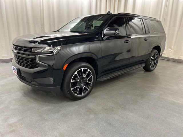 Used 2024 Chevrolet Suburban RST w/ Luxury Package image 2