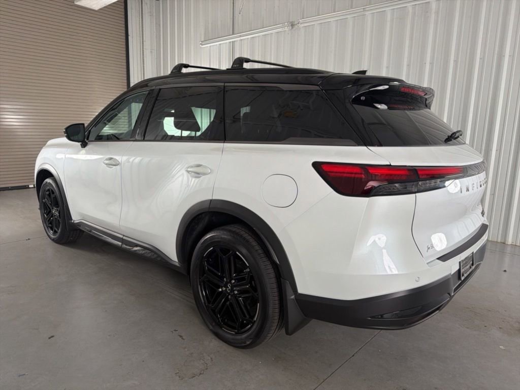 Certified 2026 INFINITI QX60 Sport w/ Dark Cargo Package image 6