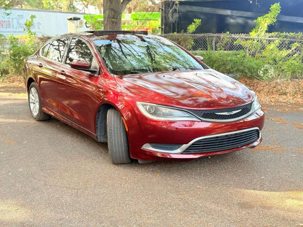 Used 2016 Chrysler 200 Limited w/ Anniversary Edition FWD image 3