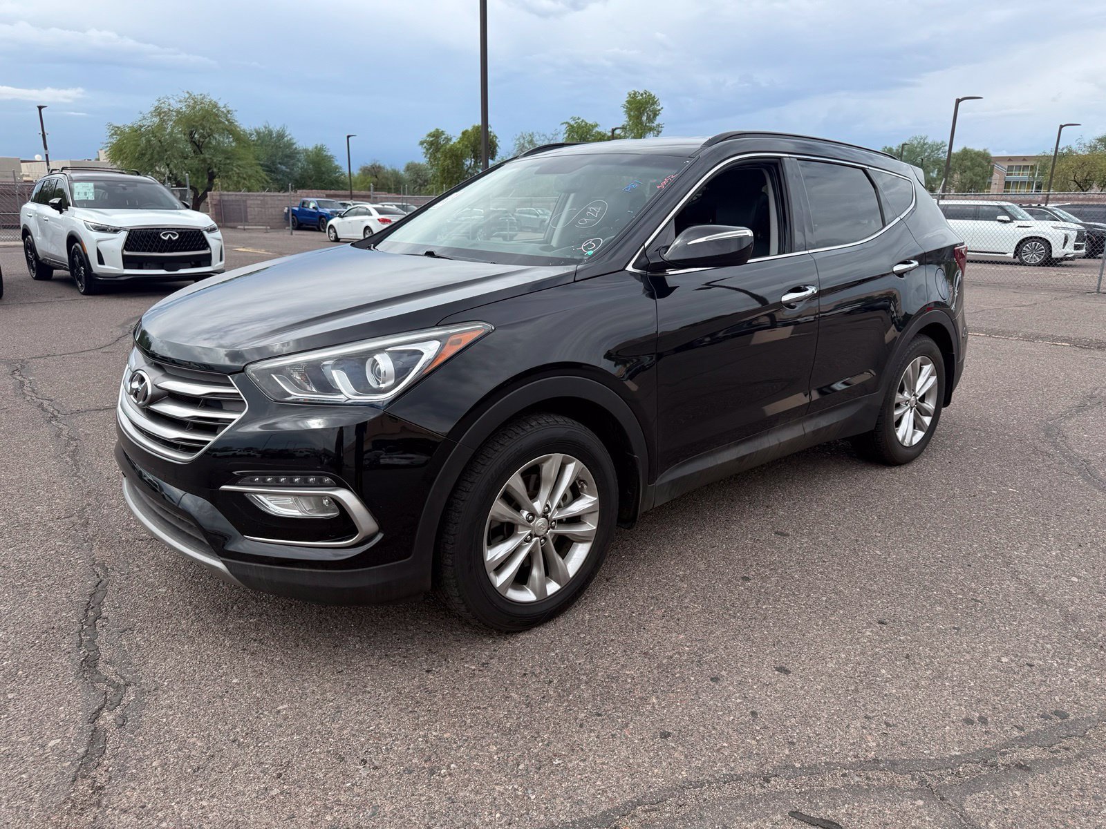 Used 2017 Hyundai Santa Fe Sport 2.0T FWD image 1